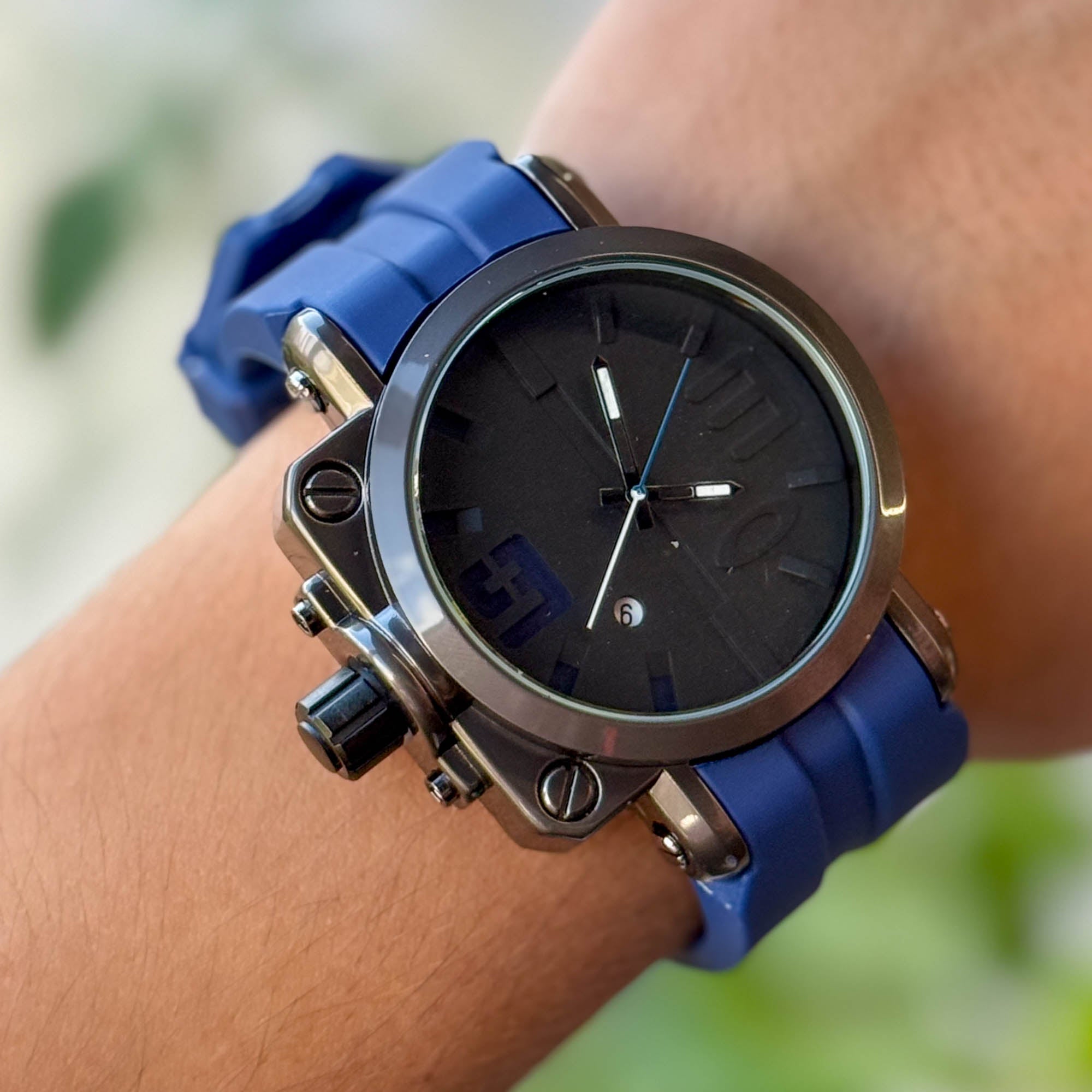 RELOJ 0KL3Y GOMA AZUL HOMBRE