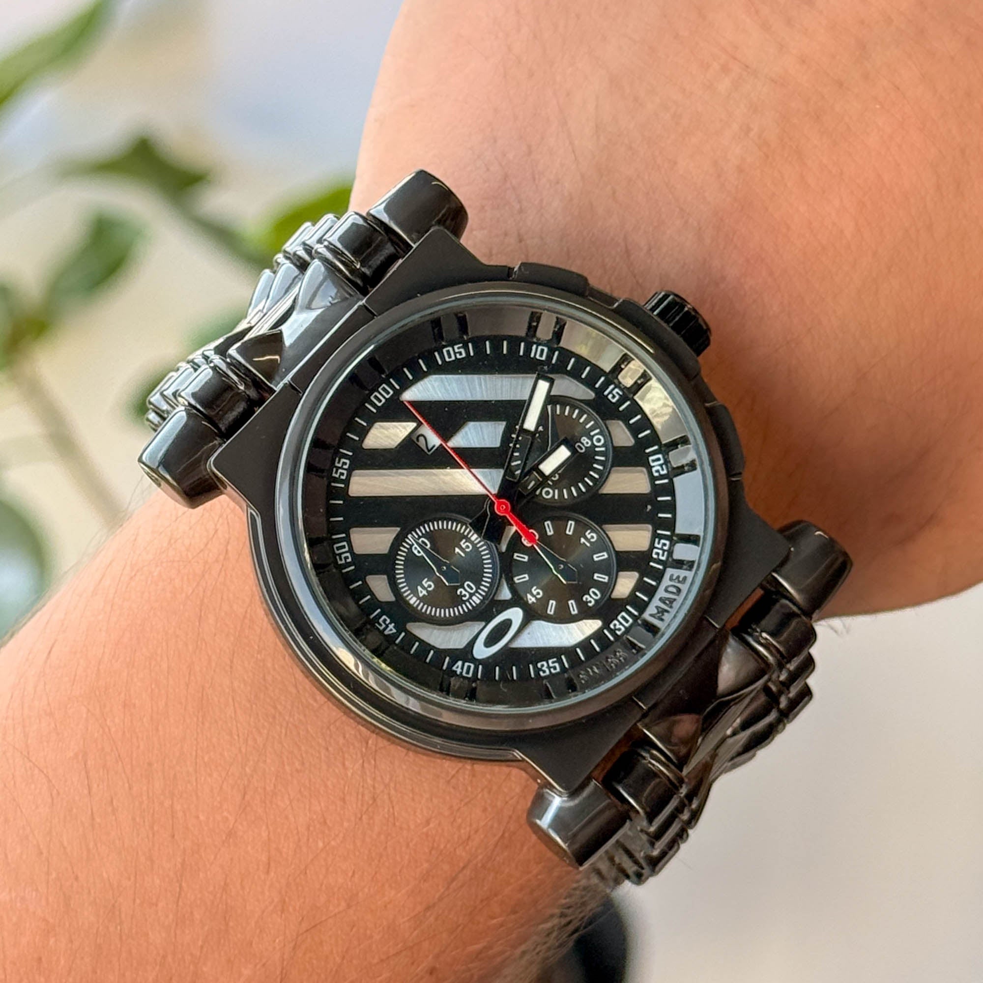 RELOJ 0KL3Y  METALICO NEGRO  HOMBRE