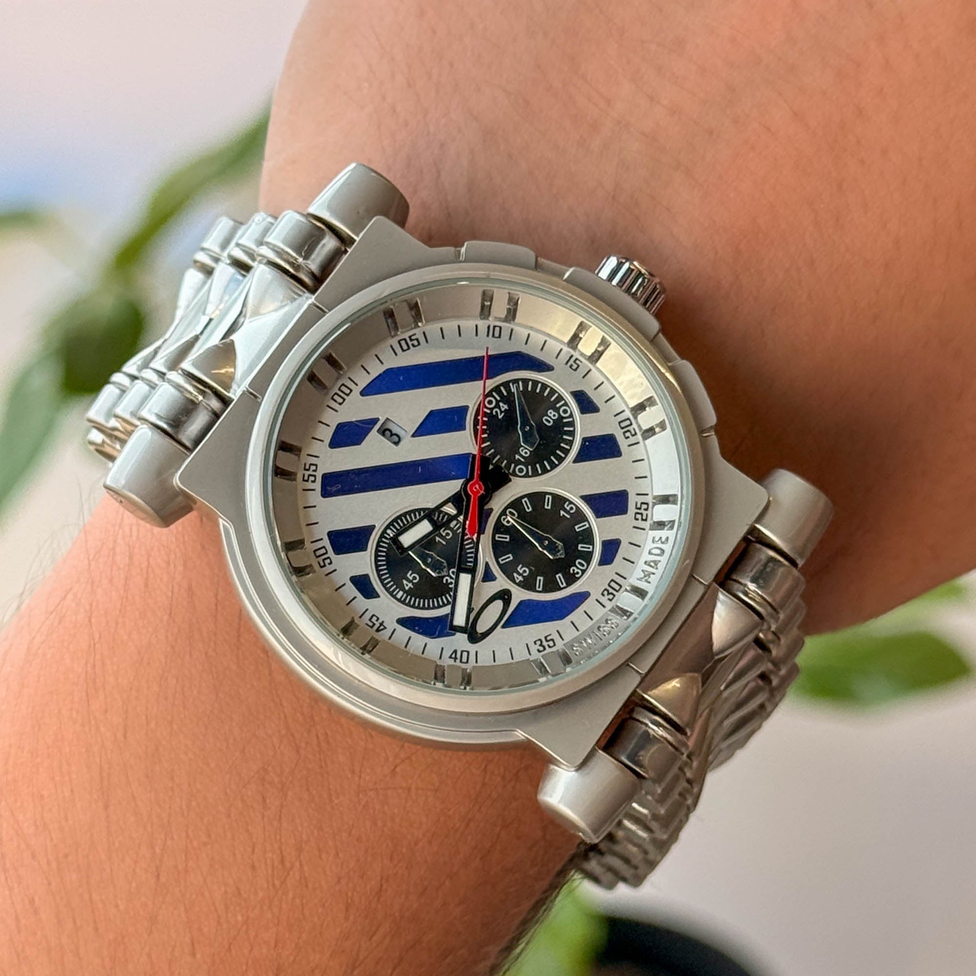 RELOJ 0KL3Y  METALICO PLATEADO X AZUL  HOMBRE