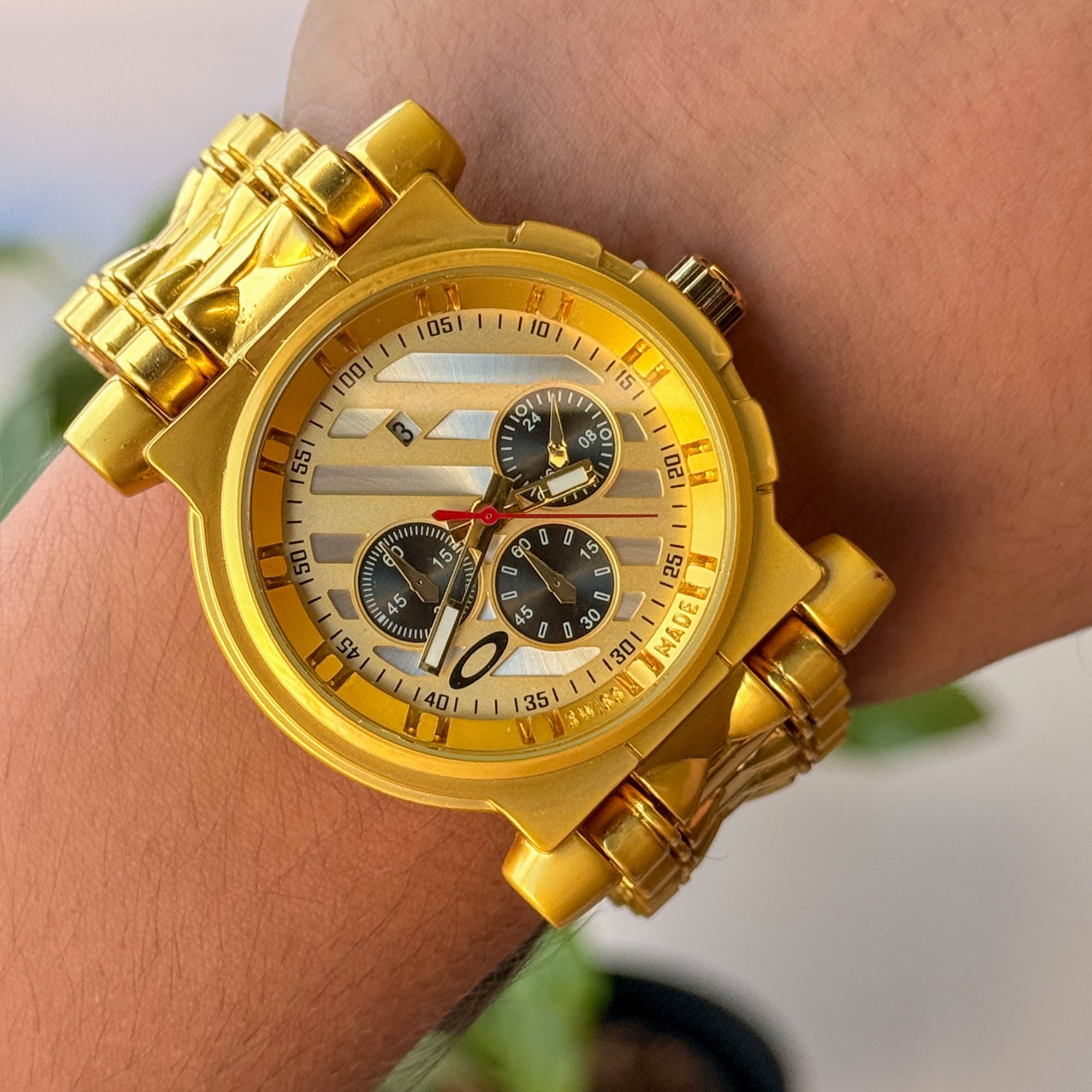 RELOJ 0KL3Y  METALICO DORADO X BLANCO  HOMBRE