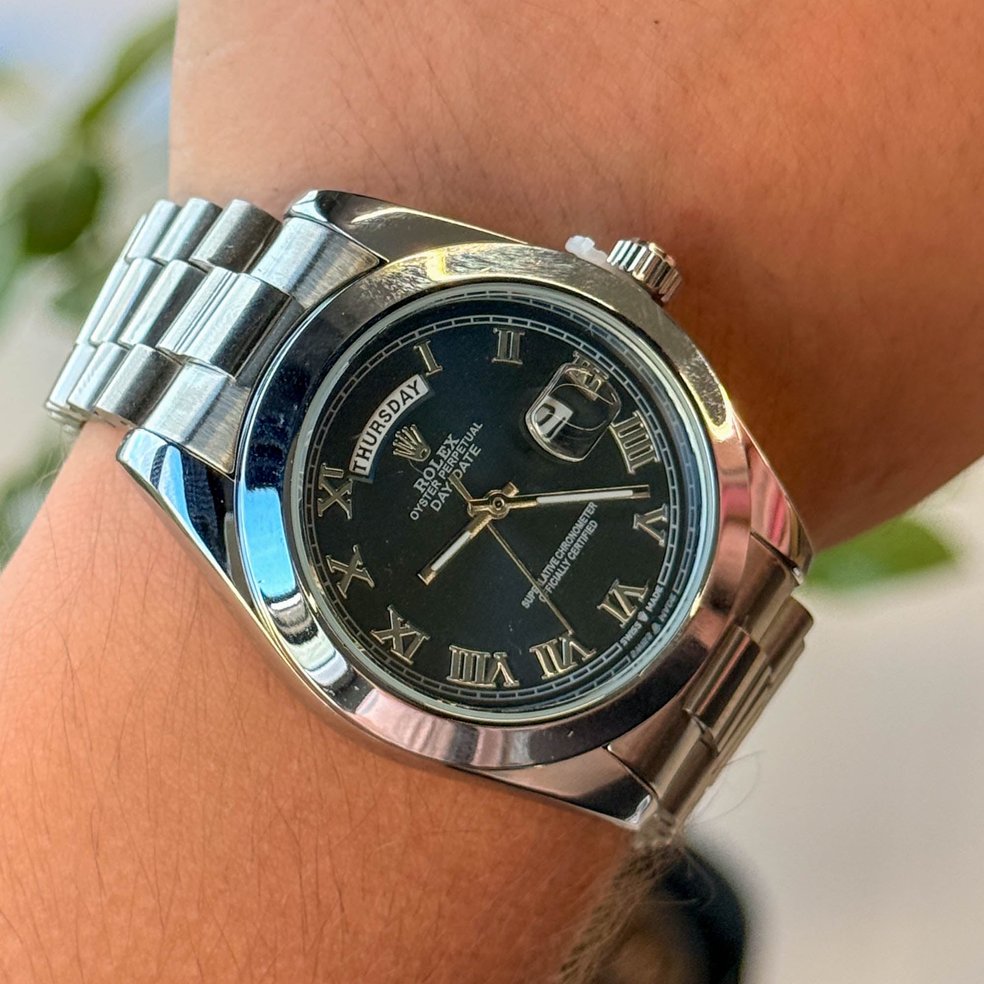 RELOJ R0L3X  METALICO ESTILO 1 PLATEADO X AZUL  HOMBRE