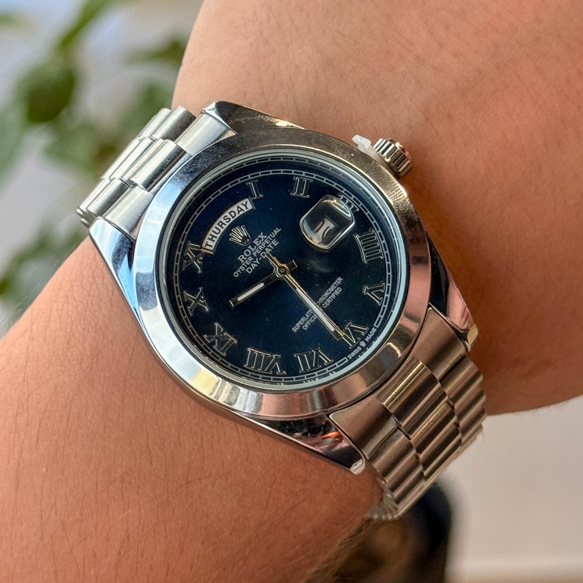 RELOJ R0L3X  METALICO ESTILO 1 PLATEADO X NEGRO  HOMBRE