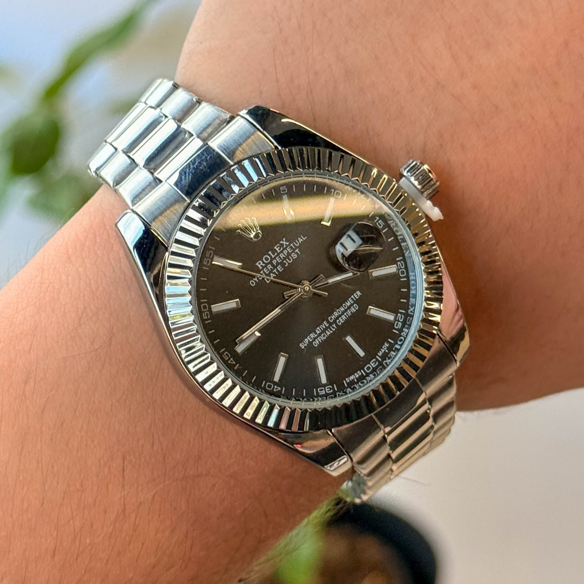 RELOJ R0L3X  METALICO ESTILO 2 PLATEADO  FONDO NEGRO HOMBRE