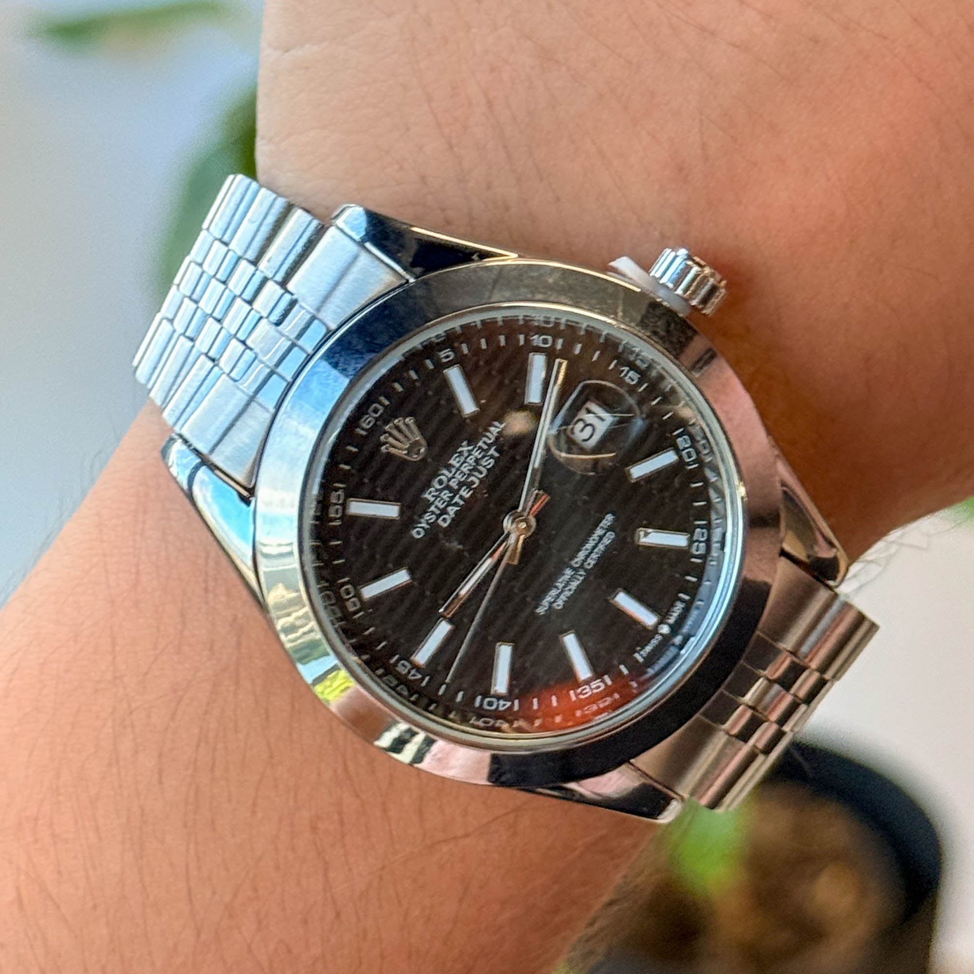 RELOJ R0L3X  METALICO ESTILO 3 PLATEADO  FONDO NEGRO HOMBRE