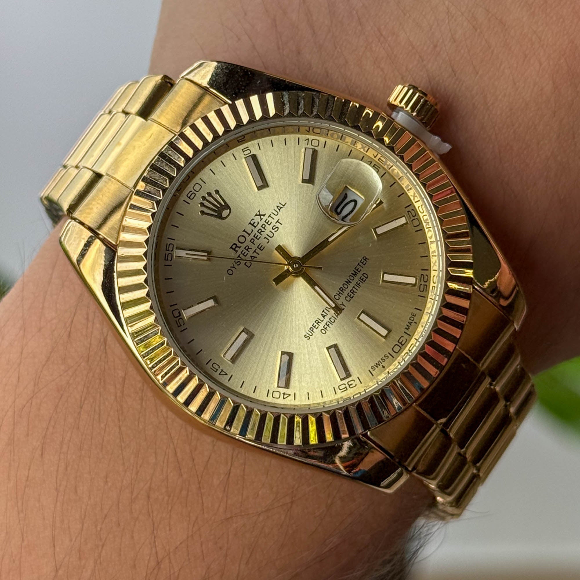 RELOJ R0L3X  DORADO FONDO DORADO HOMBRE
