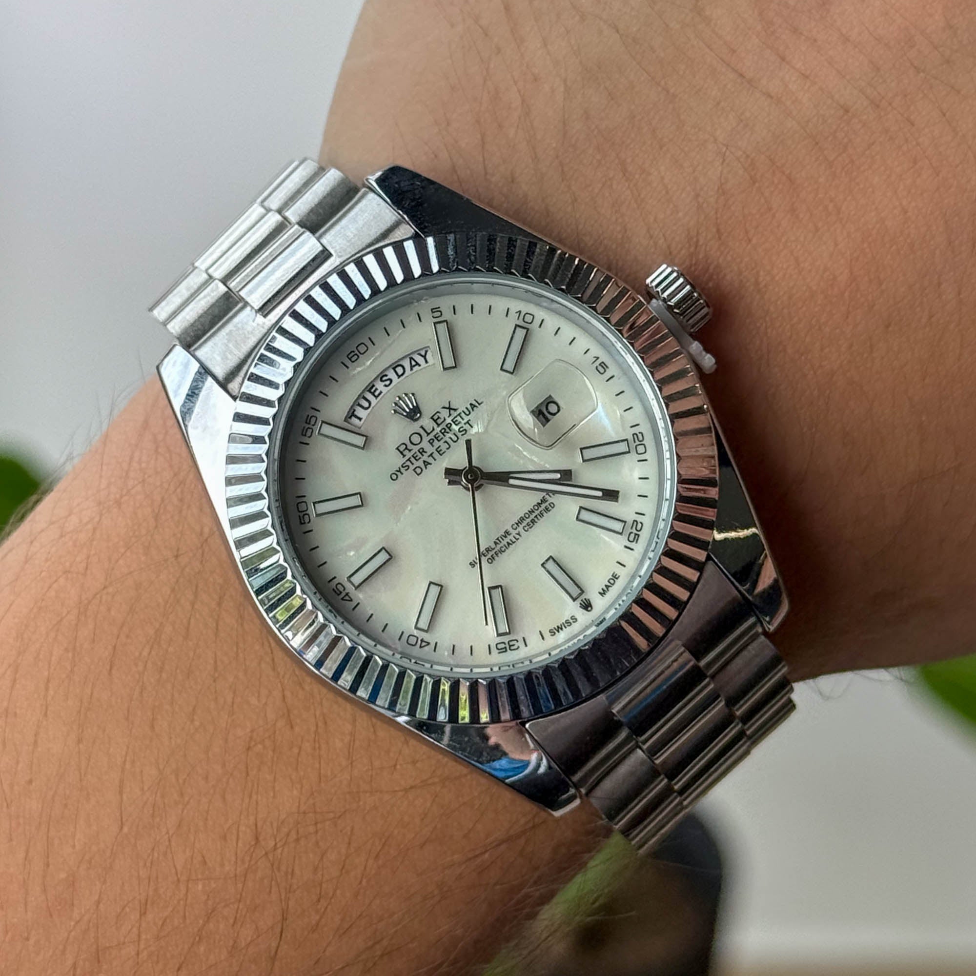RELOJ R0L3X PLATEADO FONDO BLANCO  HOMBRE