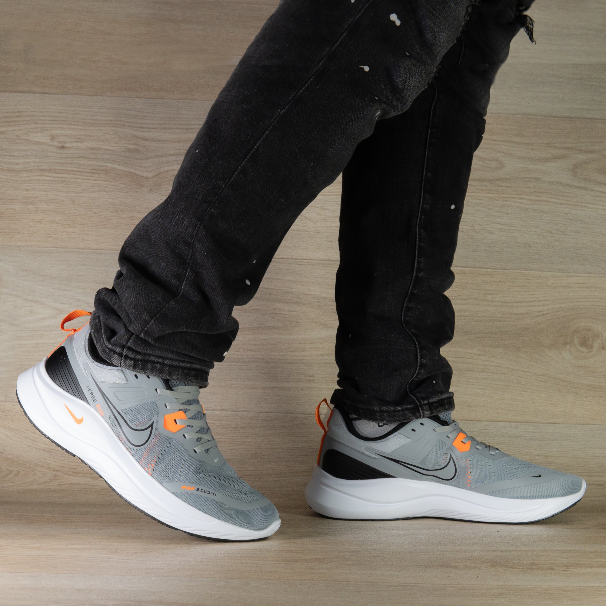 N1KE FREERUN