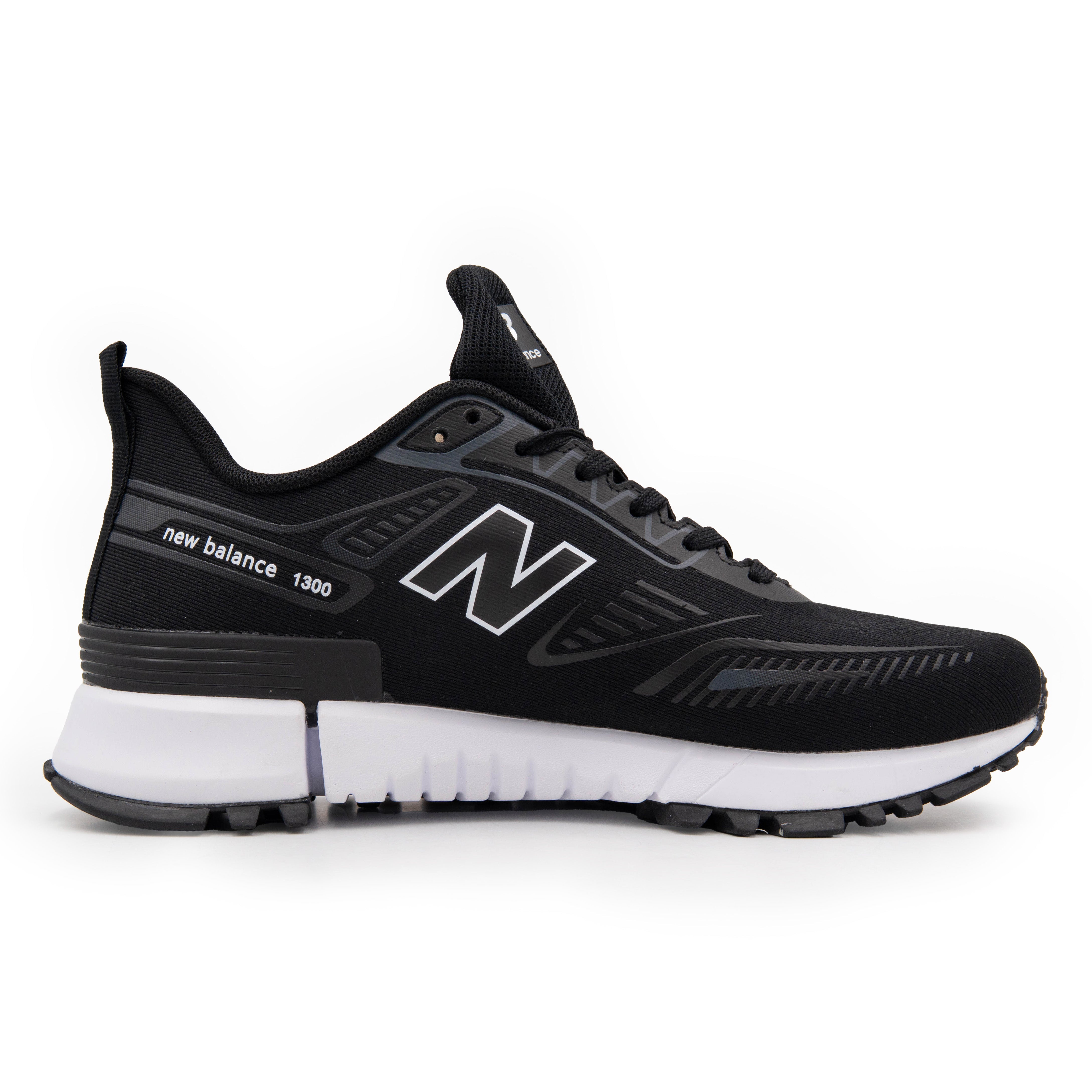 N3W B4LANC3 1300 REV HOMBRE NEGRO X BLANCO