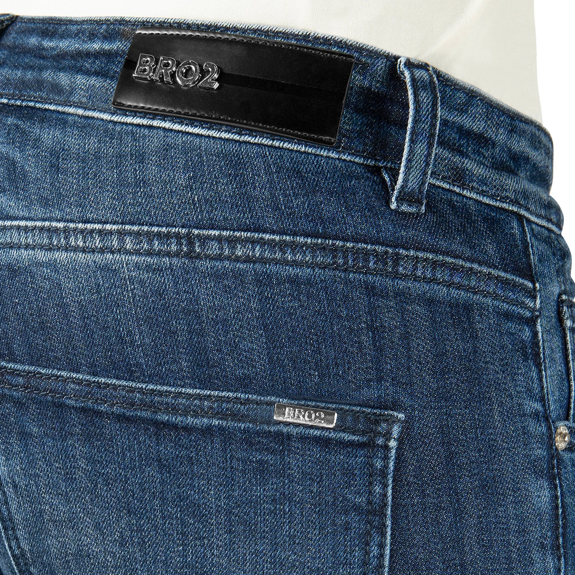 Jean Bro2